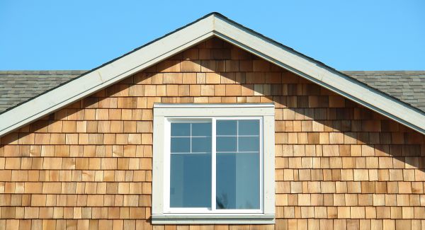 Cost of Cedar Shake Siding Repair in Milwaukee
